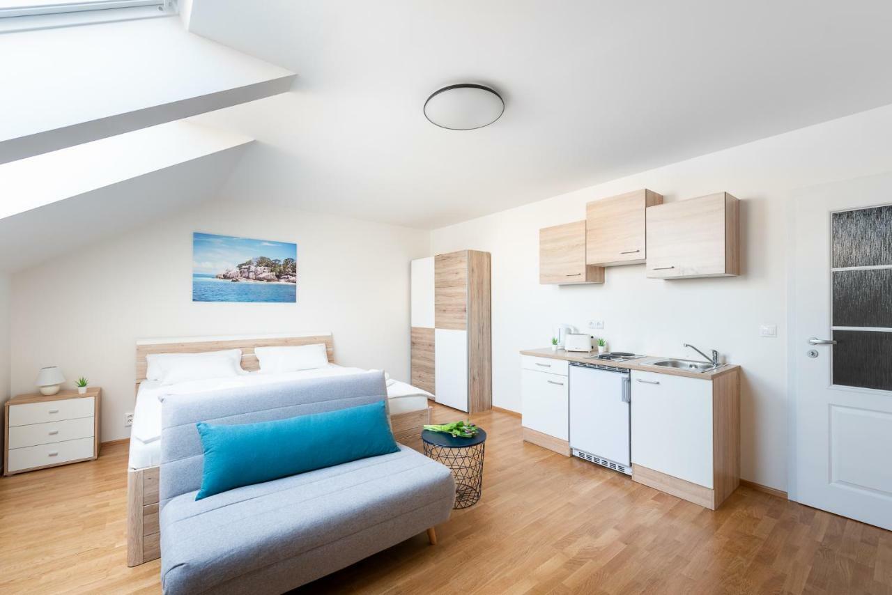 Ferdinand Apartment Prague Extérieur photo